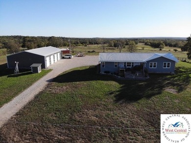 Truman Lake Home For Sale in Edwards Missouri