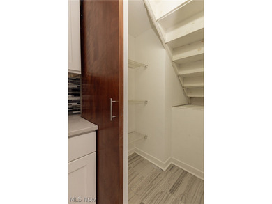 Spacious three-level, one-bedroom condo located in the desirable - photo 7