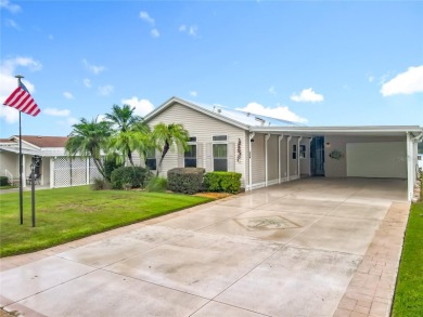Lake Home Sale Pending in Tavares, Florida