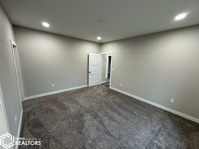 NEW CONSTRUCTION!! Experience modern living in this brand-new