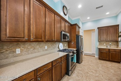 NESTLED ON A DESIRABLE CORNER LOT IN WINDING RIVER COMMUNITY - photo 22