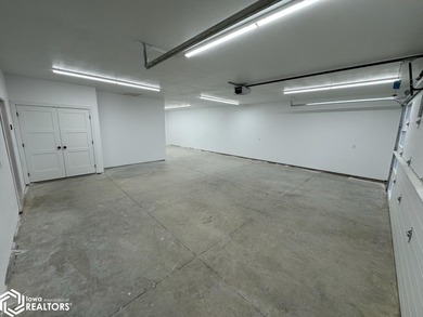 NEW CONSTRUCTION!! Experience modern living in this brand-new