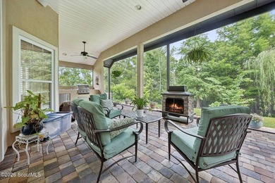 NESTLED ON A DESIRABLE CORNER LOT IN WINDING RIVER COMMUNITY - photo 48