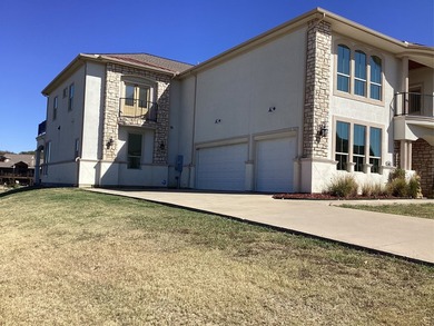 MOTIVATED SELLER! Experience refined living in this stunning - photo 2