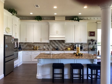 MOTIVATED SELLER! Experience refined living in this stunning - photo 3