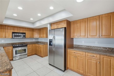 Experience the ultimate Southwest Florida waterfront lifestyle - photo 14
