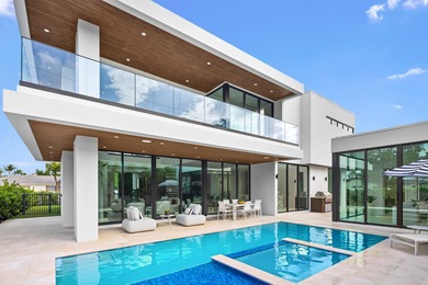 Welcome to 1099 NE 4th Avenue, Boca Raton; a newly completed