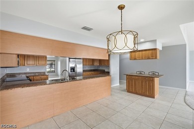 Experience the ultimate Southwest Florida waterfront lifestyle - photo 16