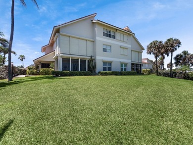 OCEAN View!! Gorgeous, completely renovated 2 Bed/2 Bath/Garage - photo 16