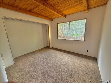 Opportunity awaits at 551 Highland Lane in the charming mountain - photo 7