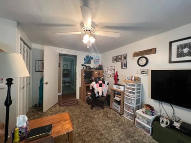 Disregard listing price. Property will be sold at auction. 3 - photo 17