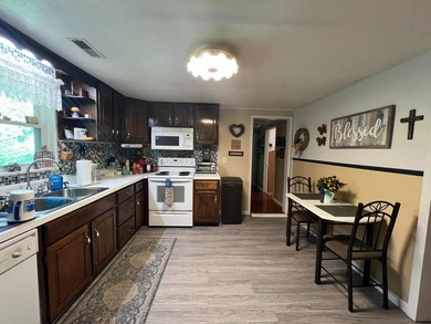 Disregard listing price. Property will be sold at auction. 3 - photo 21