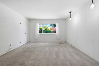 First time on the market in 55 years! Welcome to 130 Caliente Dr - photo 26
