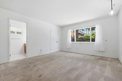 First time on the market in 55 years! Welcome to 130 Caliente Dr - photo 28