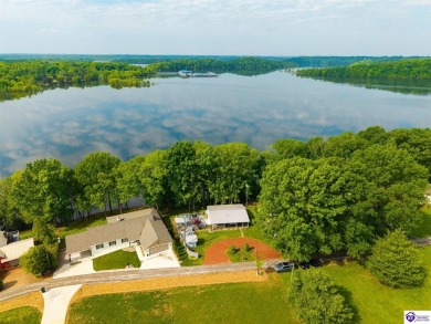 Lake Home For Sale in Glasgow, Kentucky