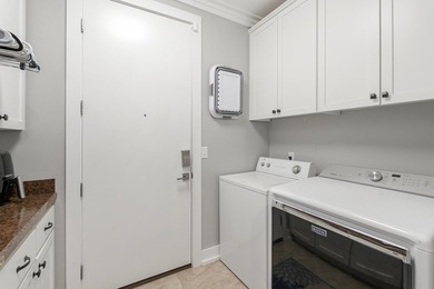 This stunning 2015 built, FURNISHED Bayfront home, with 2164 Sq - photo 34