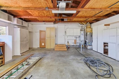 First time on the market in 55 years! Welcome to 130 Caliente Dr - photo 34