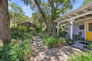 Lake Talquin lakefront home with a wonderful view. Golf cart - photo 5