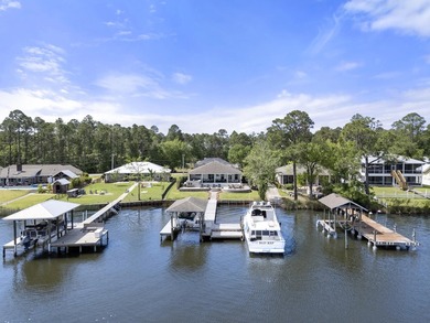 This stunning 2015 built, FURNISHED Bayfront home, with 2164 Sq - photo 60