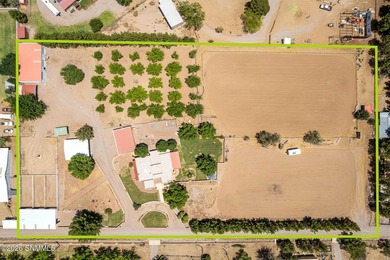 Welcome to this exceptional North Valley horse property, where - photo 3