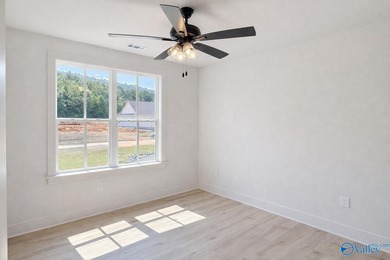 One of the largest lakefront lots in Guntersville in the - photo 15