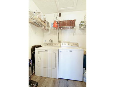 Beautifully updated 2-bedroom, 2-bath second-floor condo located - photo 20