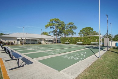 Beautifully updated 2-bedroom, 2-bath second-floor condo located - photo 25