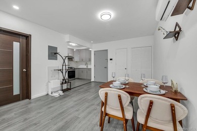 Welcome to this modern 1-bedroom, 1-bath condo located at 42-10 - photo 6