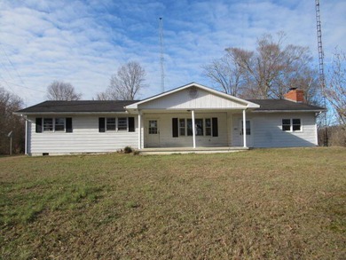 Kentucky River Home Sale Pending in Beattyville Kentucky