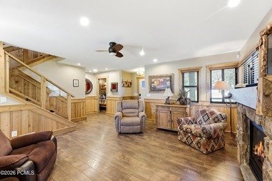 Row-end Hidden Creek townhome ideally located in Canyons Village - photo 7