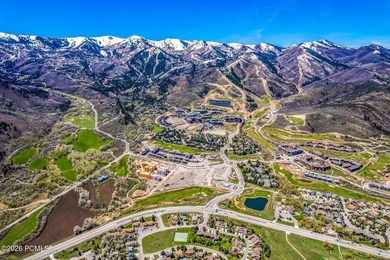 Row-end Hidden Creek townhome ideally located in Canyons Village - photo 9