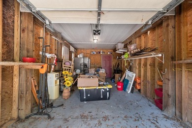 If you've been looking for a place near the beach that actually - photo 28
