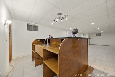 ORIGINAL OWNER RESIDENCE offering exceptional space, thoughtful - photo 28