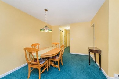 ROSEBANK Welcome to Chateau Villa - where comfort, convenience - photo 6