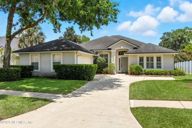 Lake Home For Sale in Jacksonville, Florida