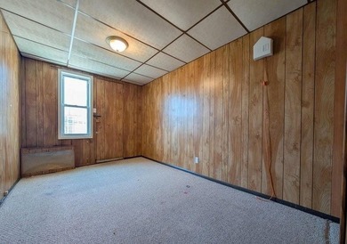 2 family brick home with a 3-bedroom apartment over a 2-bedroom - photo 6
