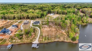 Lake Lot For Sale in Huntingdon, Tennessee