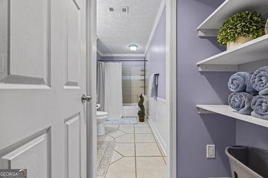 Spacious and private country home offering over 2,400 square - photo 11