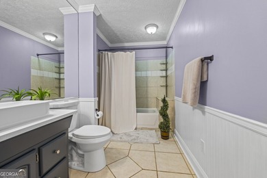Spacious and private country home offering over 2,400 square - photo 12