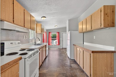 Affordable living meets exceptional value in the highly - photo 12