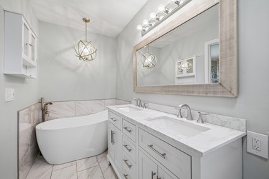 Perfectly positioned a mile from downtown Lake Geneva, this home - photo 15