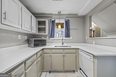 Spacious and private country home offering over 2,400 square - photo 18