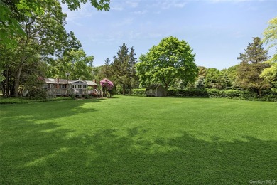 Welcome to 250 Paradise Point Rd, Southold NY, a beautiful - photo 18