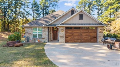Lake Home For Sale in Palestine, Texas
