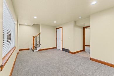 Rare opportunity to acquire the Winchester Townhomes-an 11-unit - photo 21