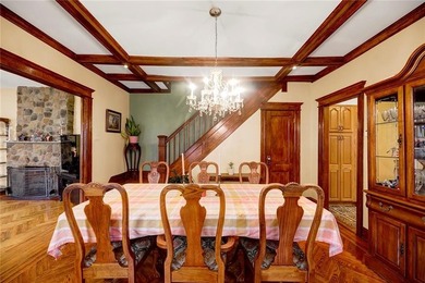 Prime Dyker Heights Location! Welcome to this charming - photo 10