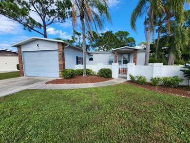 Cape Coral Lakes Area Home For Sale in North Fort Myers Florida