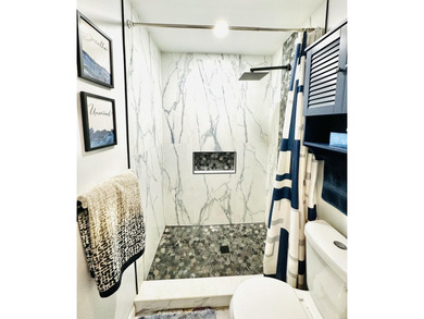 Completely remodeled open concept home in move in condition - photo 47