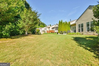 Welcome to this 3-bedroom, 3.5-bathroom home nestled in the - photo 4
