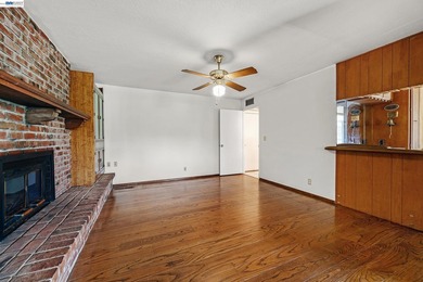 Opportunity knocks !Rare opportunity to own a 5-bedroom, 2 - photo 15